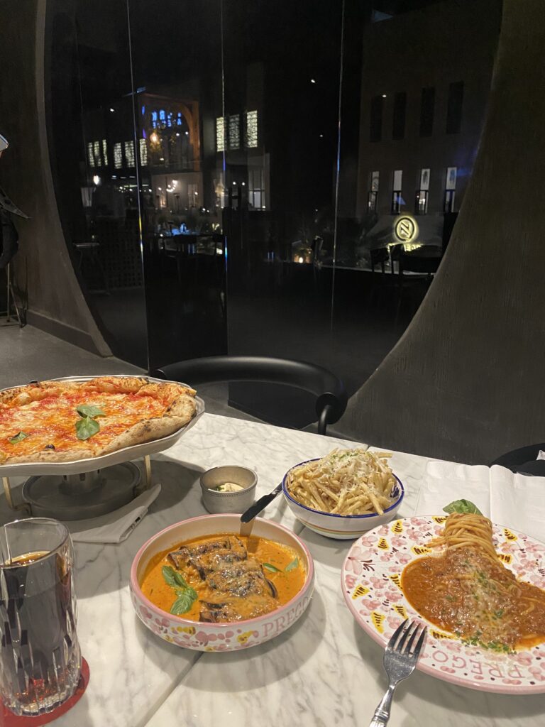 صور من مطعم بريقو الرياض