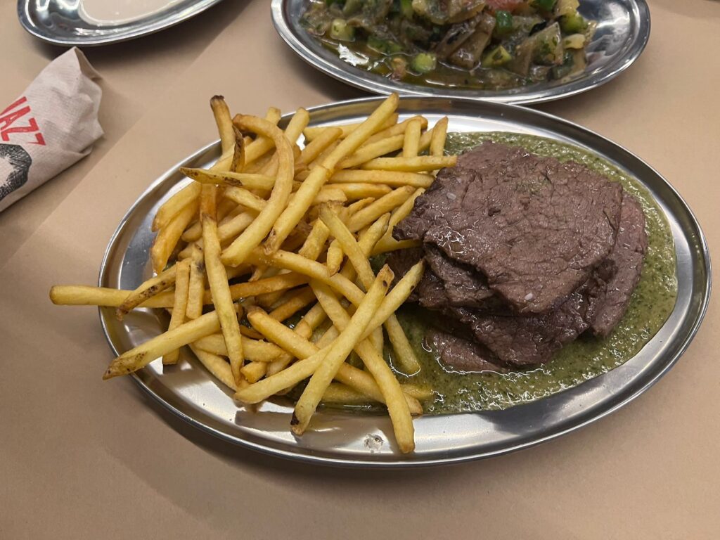 صور من مطعم جزار في جدة
